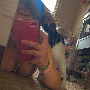 Meet your Posher, I_exist_ig_